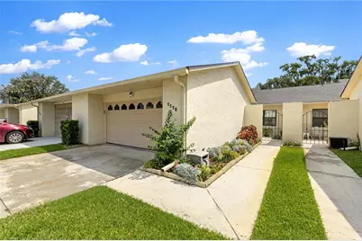 2226 Cypress Cove Drive #2226, Tavares, FL 32778 - Photo 3