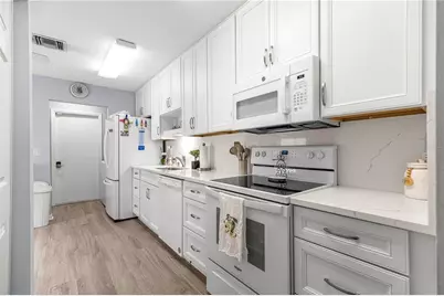 2226 Cypress Cove Drive #2226, Tavares, FL 32778 - Photo 19