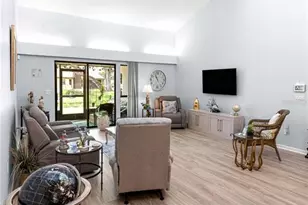 2226 Cypress Cove Dr, Tavares, FL 32778 - Photo 15