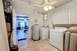 1025 Capella Dr, Tavares, FL 32778 - Photo 37