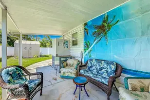 1025 Capella Dr, Tavares, FL 32778 - Photo 43