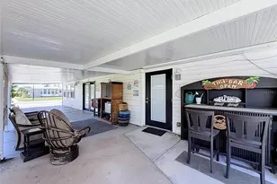 1025 Capella Dr, Tavares, FL 32778 - Photo 39