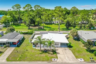 1025 Capella Dr, Tavares, FL 32778 - Photo 59