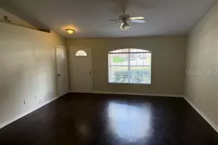 513 Hamlet Ct, Fruitland Park, FL 34731 - Photo 3