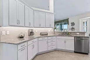 3828 Oak Pointe Dr, Lady Lake, FL 32159 - Photo 19