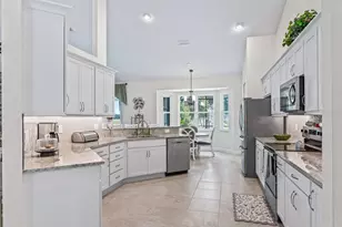 3828 Oak Pointe Dr, Lady Lake, FL 32159 - Photo 21