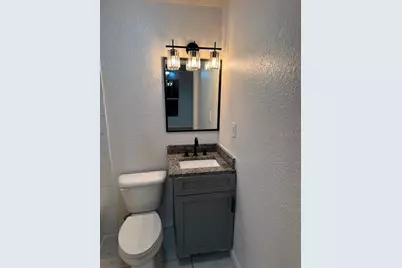 109 N Oakland Street, Leesburg, FL 34748 - Photo 11