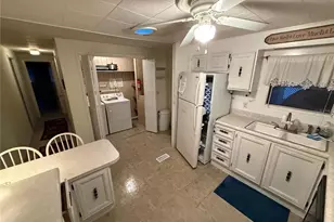 103 N Timber Trail, Wildwood, FL 34785 - Photo 5
