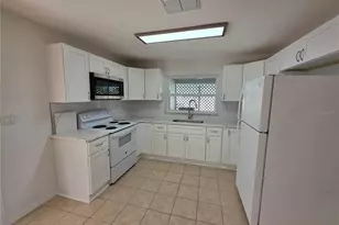 4450 Essex Ln, Spring Hill, FL 34606 - Photo 7