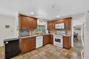 22740 County Rd 44A, Eustis, FL 32736 - Photo 13