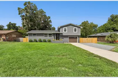 33241 Fairway Road, Leesburg, FL 34788 - Photo 1
