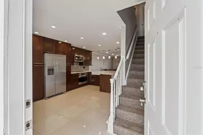 4779 Coquina Key Drive SE, Saint Petersburg, FL 33705 - Photo 3