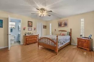 1305 Moray Ct, Leesburg, FL 34788 - Photo 17