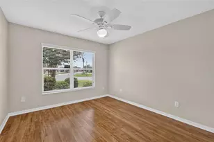 926 Long Leaf Ln, The Villages, FL 32163 - Photo 45