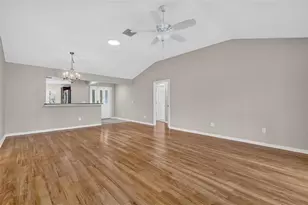 926 Long Leaf Ln, The Villages, FL 32163 - Photo 21