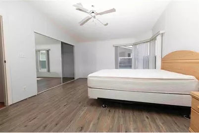 5217 Cambridge Court, Wildwood, FL 34785 - Photo 13