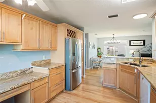 521 San Pedro Dr, The Villages, FL 32159 - Photo 17