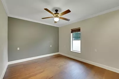 330 S Highland Street, Mount Dora, FL 32757 - Photo 13