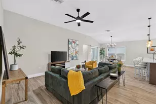 4686 Hiles Pl, The Villages, FL 32163 - Photo 15