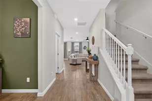 2340 Sirena Ln, Mount Dora, FL 32757 - Photo 5
