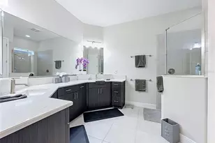 8665 E Bridgeport Bay Circle, Mount Dora, FL 32757 - Photo 19