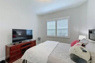 8665 E Bridgeport Bay Circle, Mount Dora, FL 32757 - Photo 35