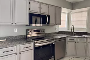 4125 E Vista Ct, Kissimmee, FL 34746 - Photo 3