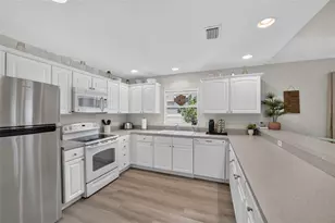 308 Almeria St, The Villages, FL 32162 - Photo 9