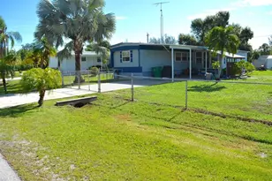 15266 Circle Dr, Punta Gorda, FL 33955 - Photo 1