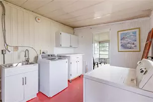 1030 Capella Dr, Tavares, FL 32778 - Photo 35