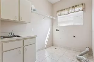 1901 Edgewater Dr, Mount Dora, FL 32757 - Photo 31