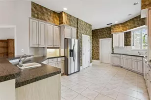 1901 Edgewater Dr, Mount Dora, FL 32757 - Photo 15