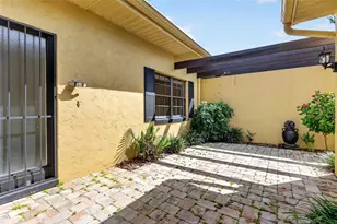1111 Lakeshore Dr, Eustis, FL 32726 - Photo 5