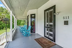 511 E Mirror Lake Dr, Fruitland Park, FL 34731 - Photo 11