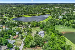 511 E Mirror Lake Dr, Fruitland Park, FL 34731 - Photo 81