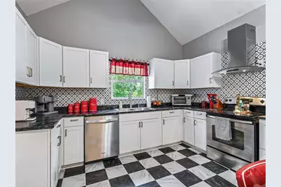 511 E Mirror Lake Drive, Fruitland Park, FL 34731 - Photo 41