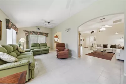 511 San Lorenzo Court, The Villages, FL 32159 - Photo 11