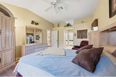 511 San Lorenzo Court, The Villages, FL 32159 - Photo 19