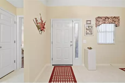 511 San Lorenzo Court, Lady Lake, FL 32159 - Photo 9