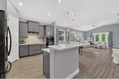 8220 Bridgeport Bay Circle, Mount Dora, FL 32757 - Photo 3