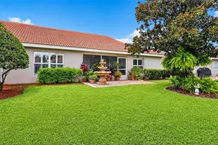 10172 Mainsail Dr, Oxford, FL 34484 - Photo 11