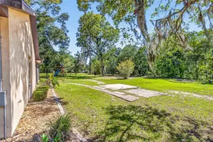 2272 SW Grandview Ave, Dunnellon, FL 34431 - Photo 17