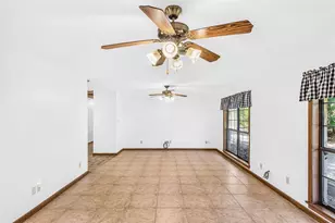 2272 SW Grandview Ave, Dunnellon, FL 34431 - Photo 37