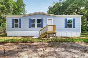 607 Lawrence St, Wildwood, FL 34785 - Photo 1