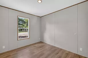 607 Lawrence St, Wildwood, FL 34785 - Photo 15