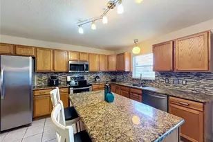 410 Fairfield Dr, Sanford, FL 32771 - Photo 15