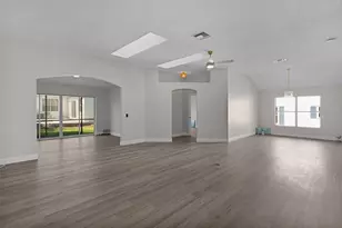 1012 Diego Ct, Lady Lake, FL 32159 - Photo 11