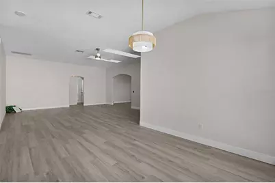 1012 Diego Court, Lady Lake, FL 32159 - Photo 5