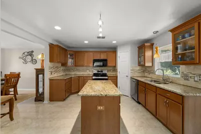 7651 Lake Andrea Circle, Mount Dora, FL 32757 - Photo 11