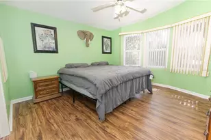 1159 Paradise Dr, Lady Lake, FL 32159 - Photo 15